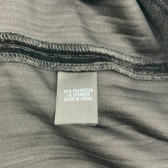 St John Crushed Velvet Top Black Size Medium NWOT $695 MSRP - Picture 6 of 9